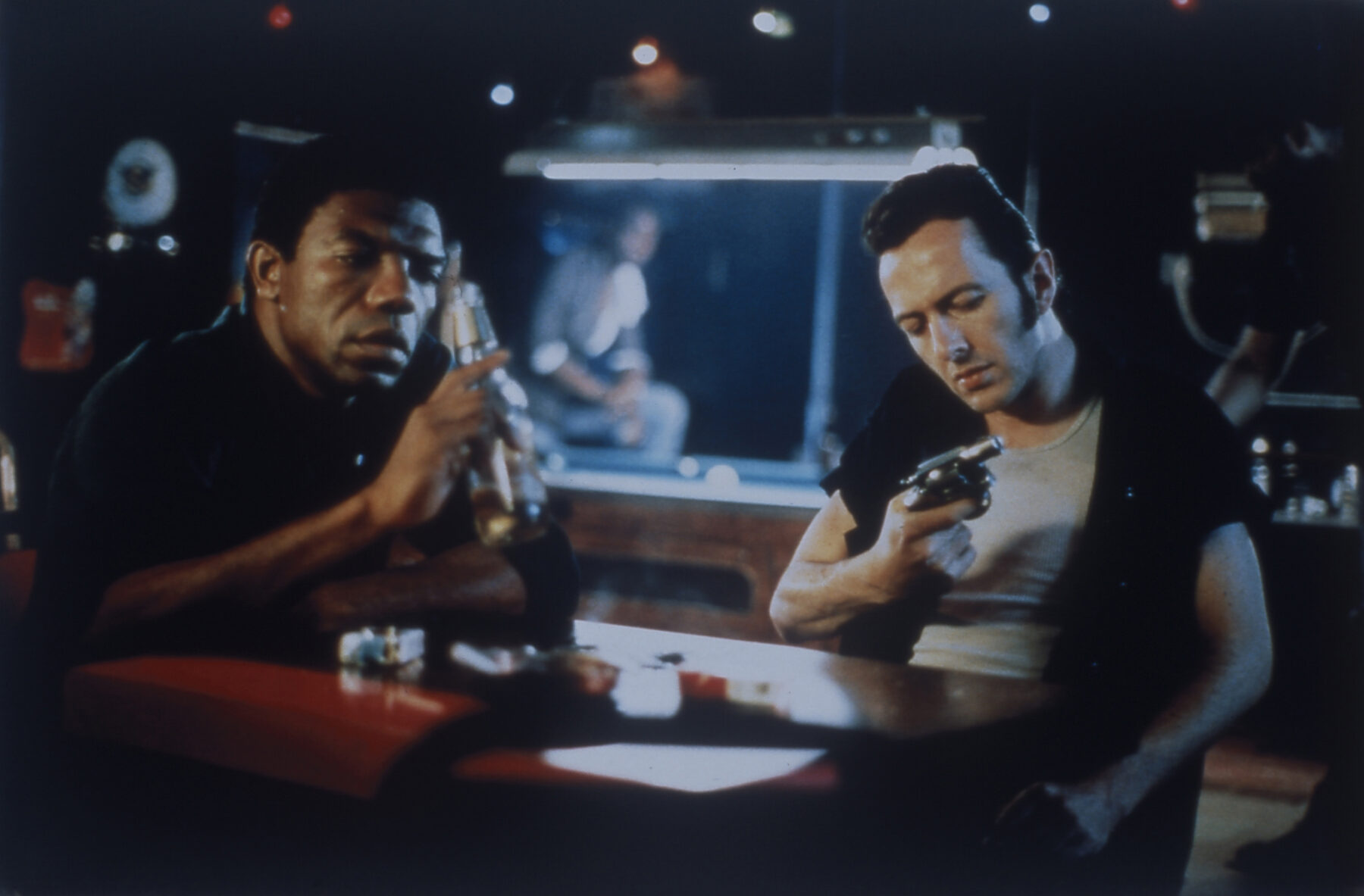 Eine Szene aus dem Film "Mystery Train" – 4