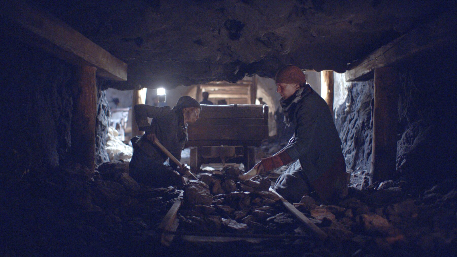 Eine Szene aus dem Film "Ewiger Winter – Die Vergessenen des 2. Weltkriegs" – 2