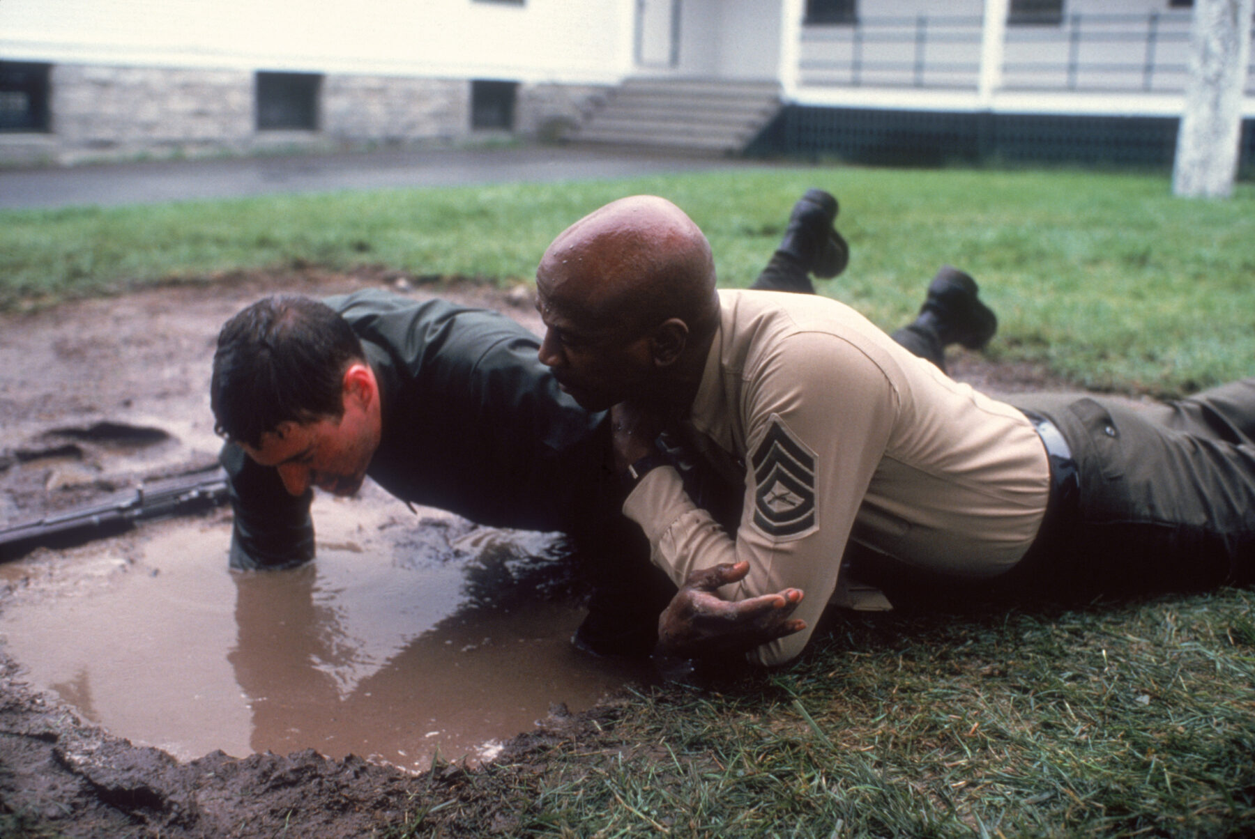 Eine Szene aus dem Film "Ein Offizier und Gentleman" – 5