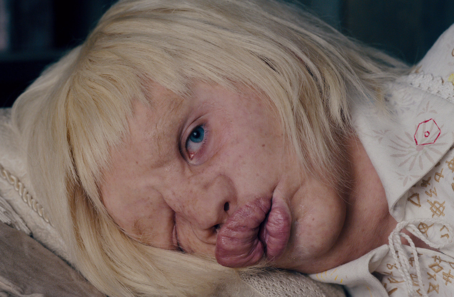 Eine Szene aus dem Film "Midsommar" – 5