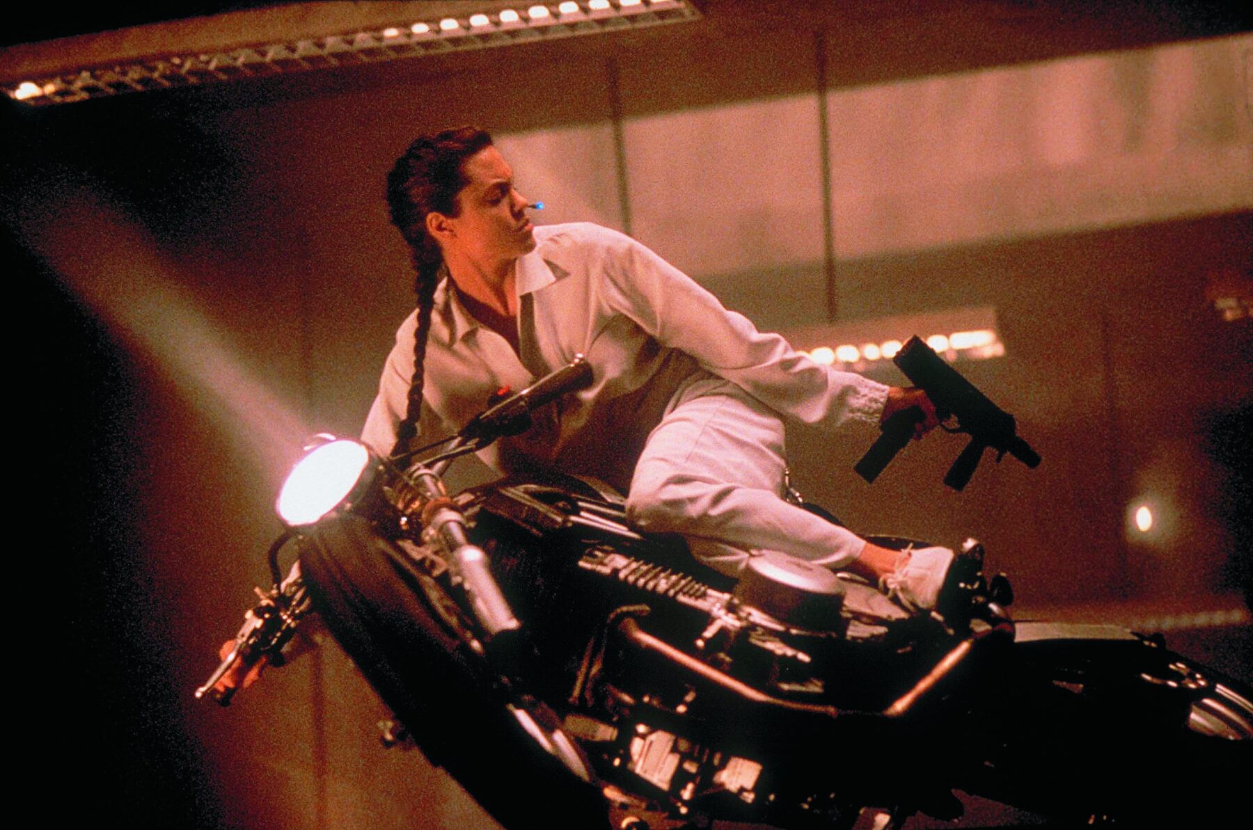 Eine Szene aus dem Film "Lara Croft: Tomb Raider" – 4