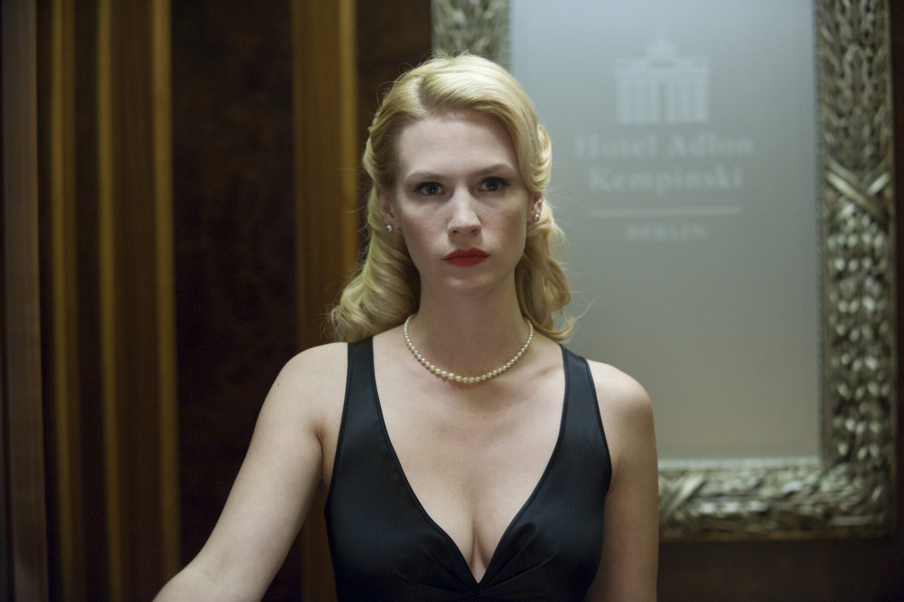 Eine Szene aus dem Film "Unknown Identity" – 5