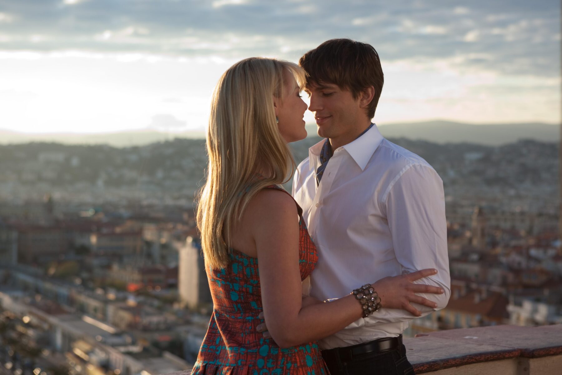 Eine Szene aus dem Film "Kiss & Kill" – 2
